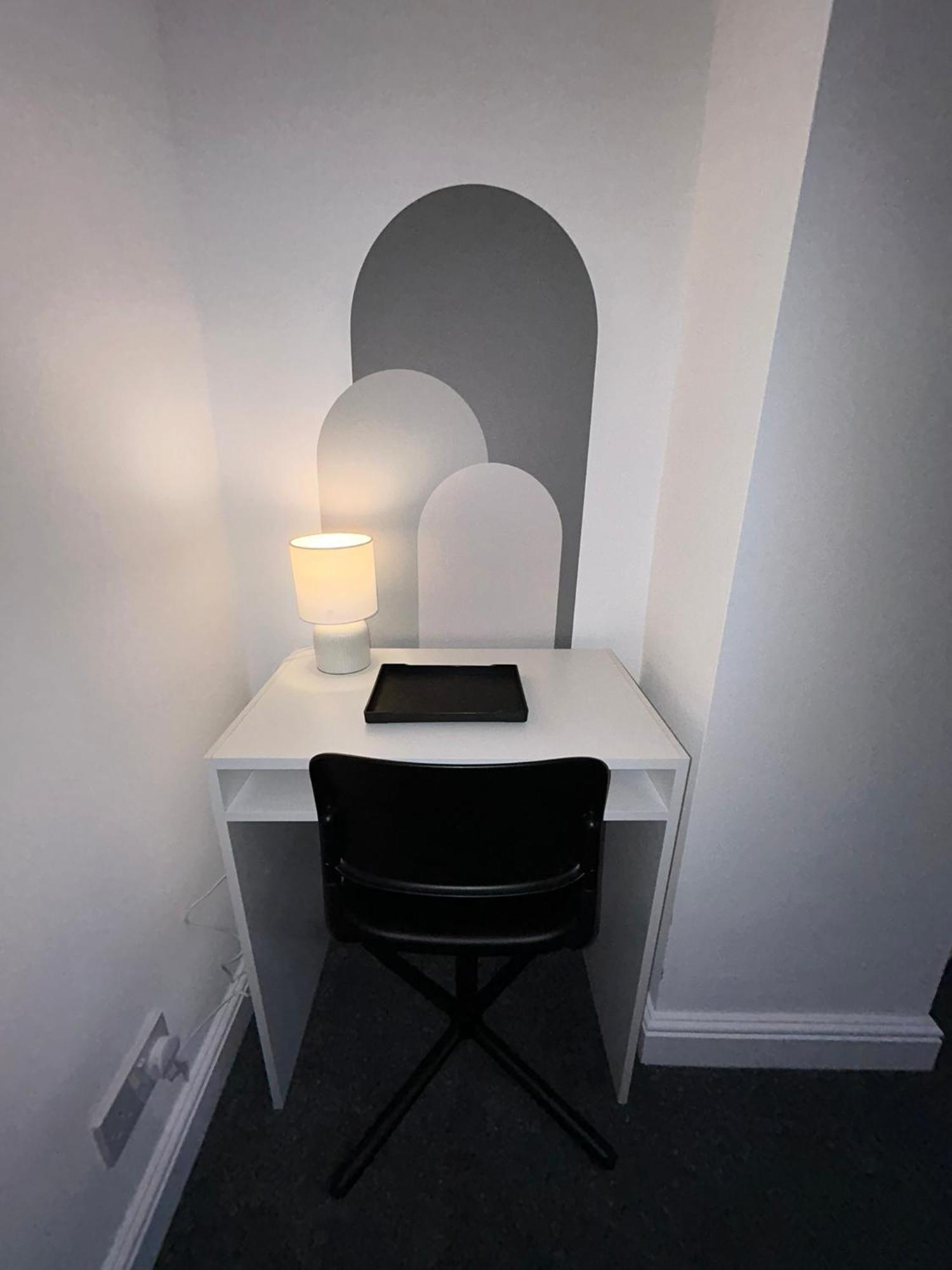 Brand New Modern Apartments Steps From Gloucester Quays Exterior photo